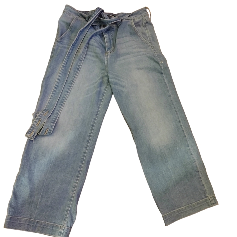 Nwot ladies fashion nova jeans
